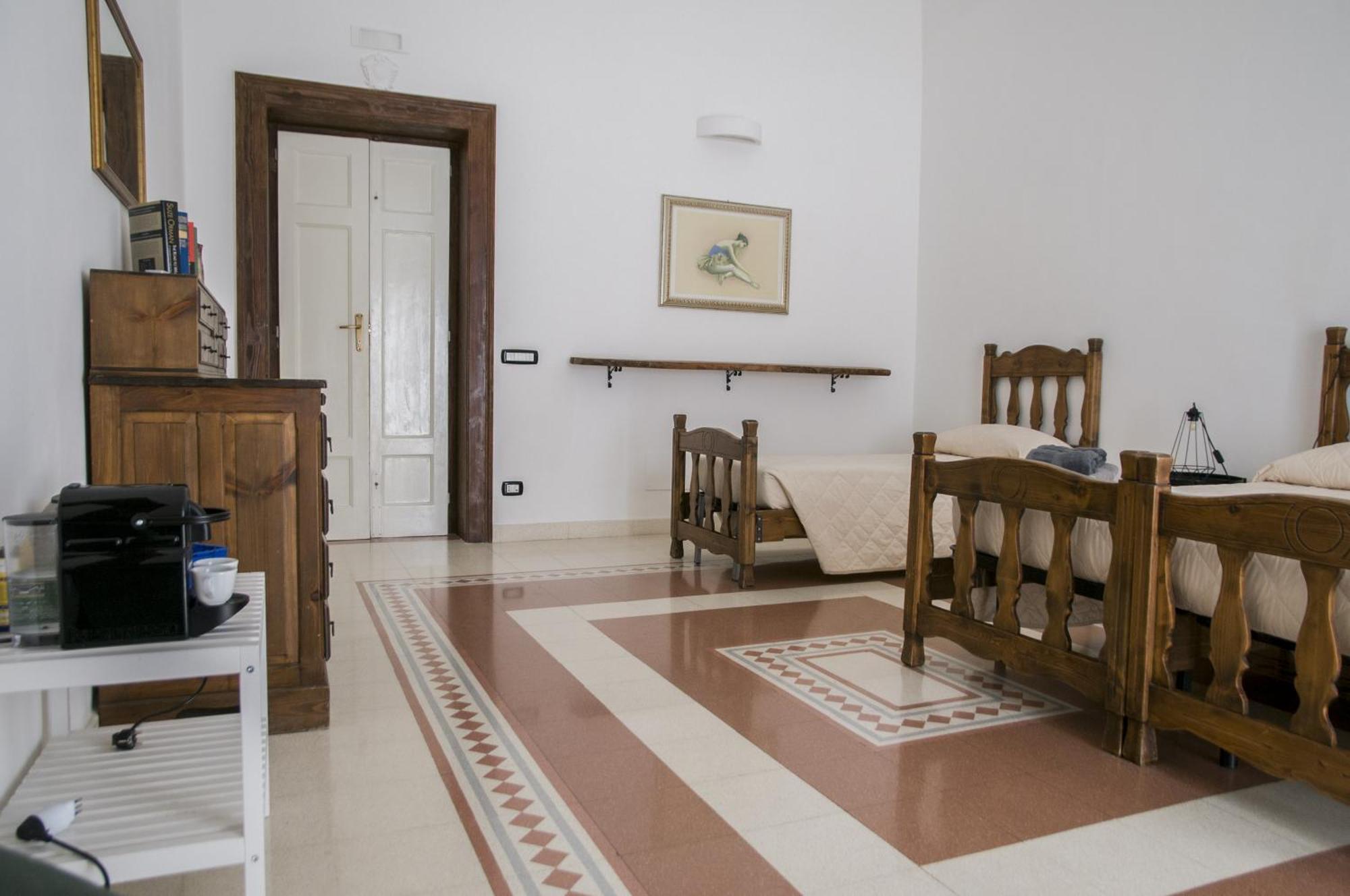Palazzo Italia Apartments Bari Exterior foto