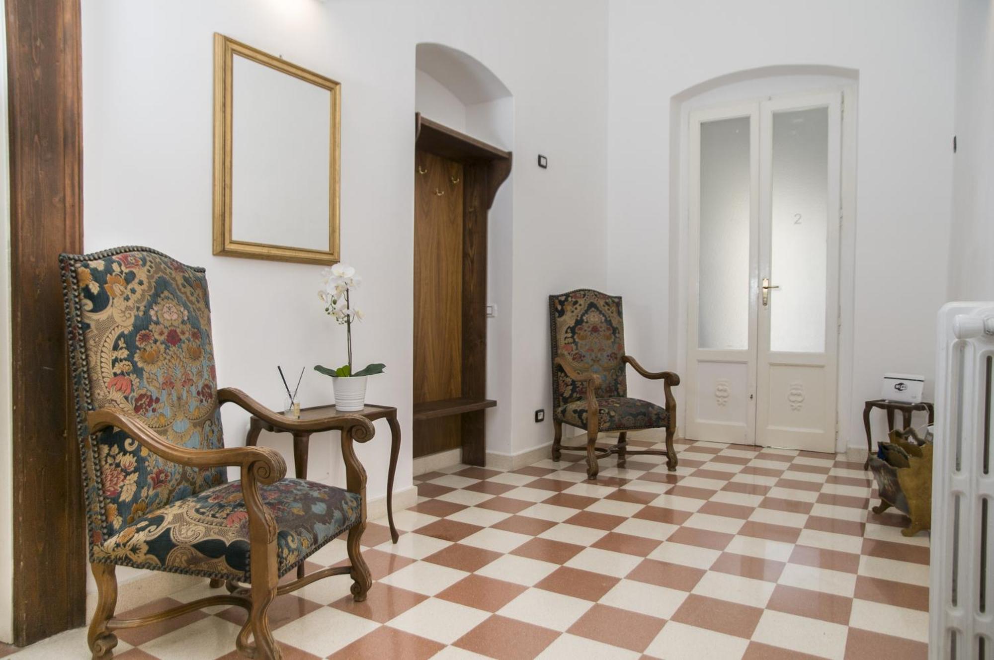 Palazzo Italia Apartments Bari Exterior foto